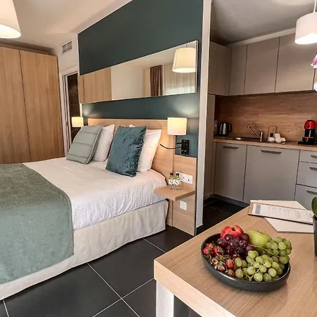 فندق & Moby Dick 4*