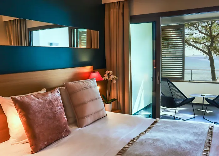 & Moby Dick Hotel 4*